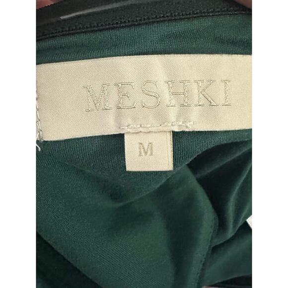 MESHKI Green Crop Cropped Cami Top Hook-And-Eye Closures - Sz Medium - Picture 3 of 4
